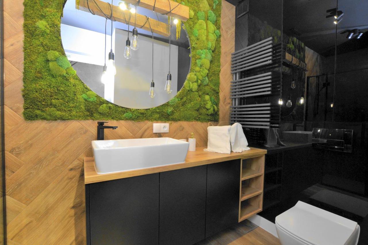 Apartament Krolowej Bony- Z Garazem Centrum Gliwic Gliwice Kültér fotó