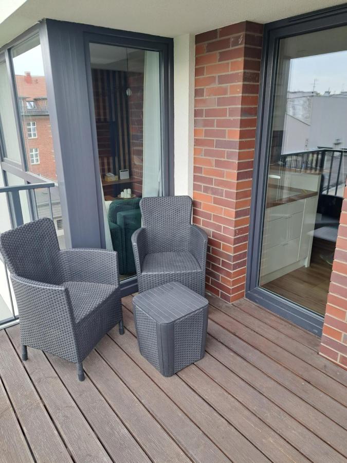 Apartament Krolowej Bony- Z Garazem Centrum Gliwic Gliwice Kültér fotó